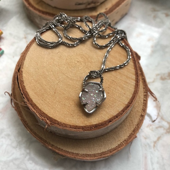 Kendra Scott Jewelry - Kendra Scott | Tessa Drusy pendant necklace